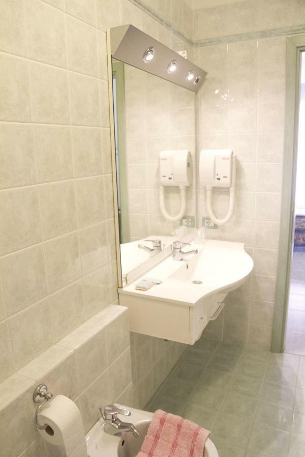 Hotel Casablanca Lazise Ngoại thất bức ảnh
